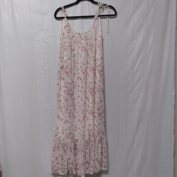 Lulus Floral Maxi Dress - Chic Summer Attire - Picture 2 of 11